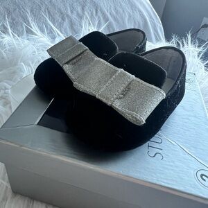Elegant velvet Black and Silver baby Shoes